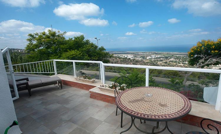 Boutique Apartment "Facing The Sea" Haifa Ngoại thất bức ảnh
