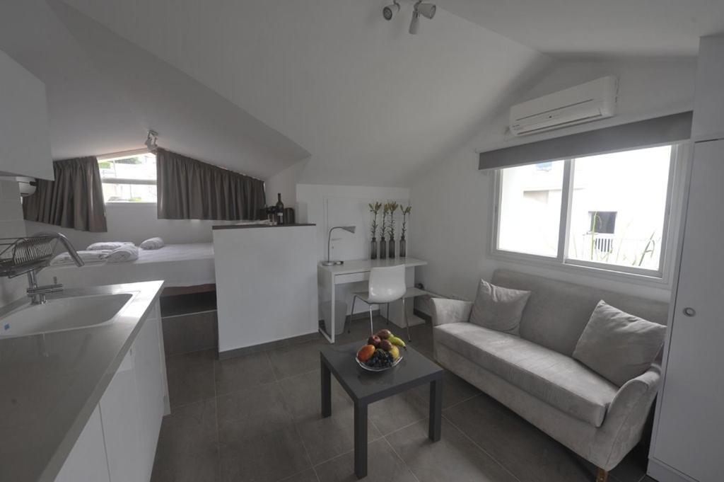 Boutique Apartment "Facing The Sea" Haifa Ngoại thất bức ảnh